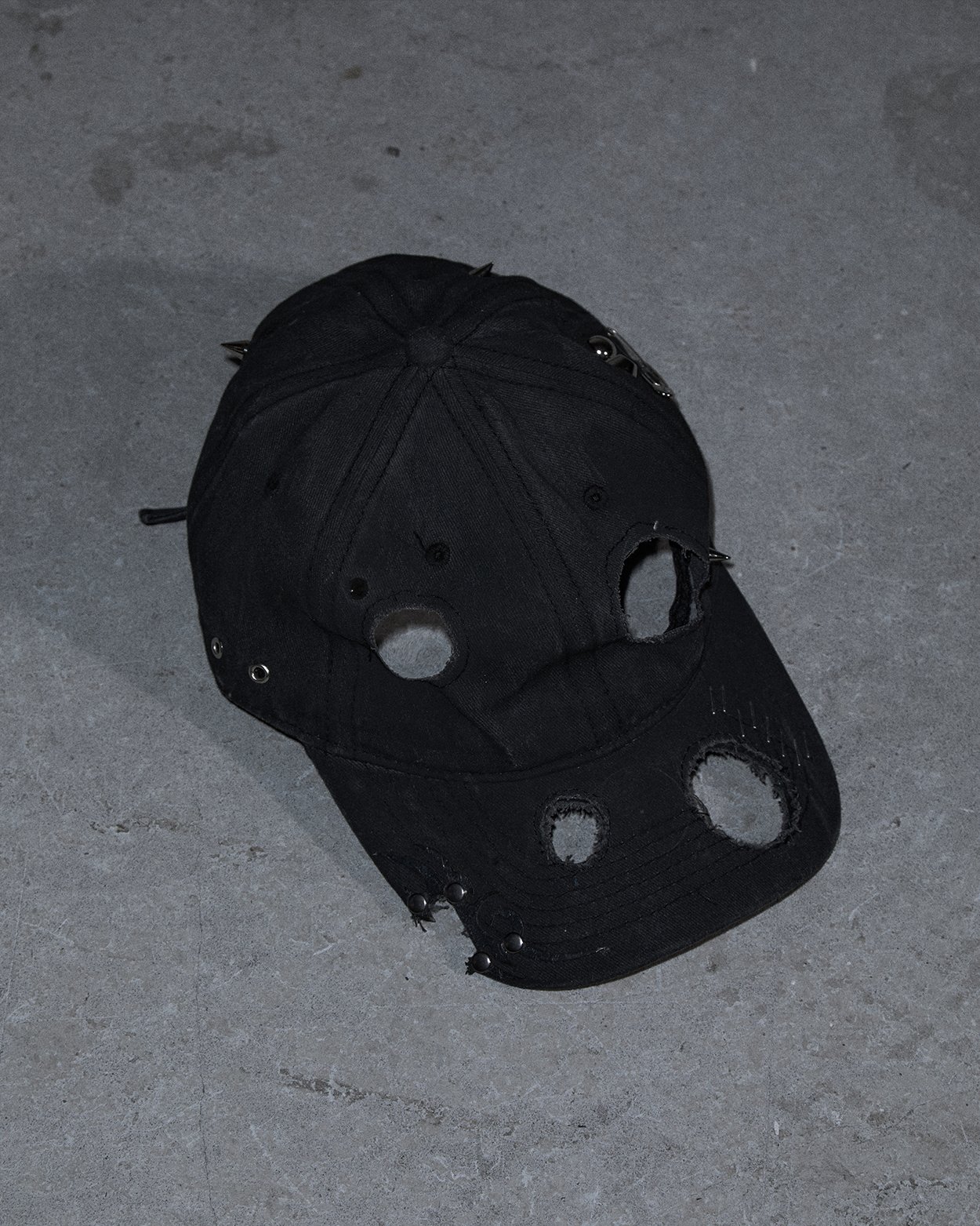 Masstak double tribal cap MASSTAK DEVIL HAND DOUBLE TRIBAL